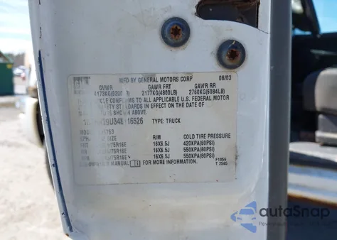 2004 GMC Sierra K2500 Heavy Duty from USA, damaged, VIN 1GTHK29U34E116526